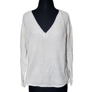 forever 21 sweater v neck white sz M